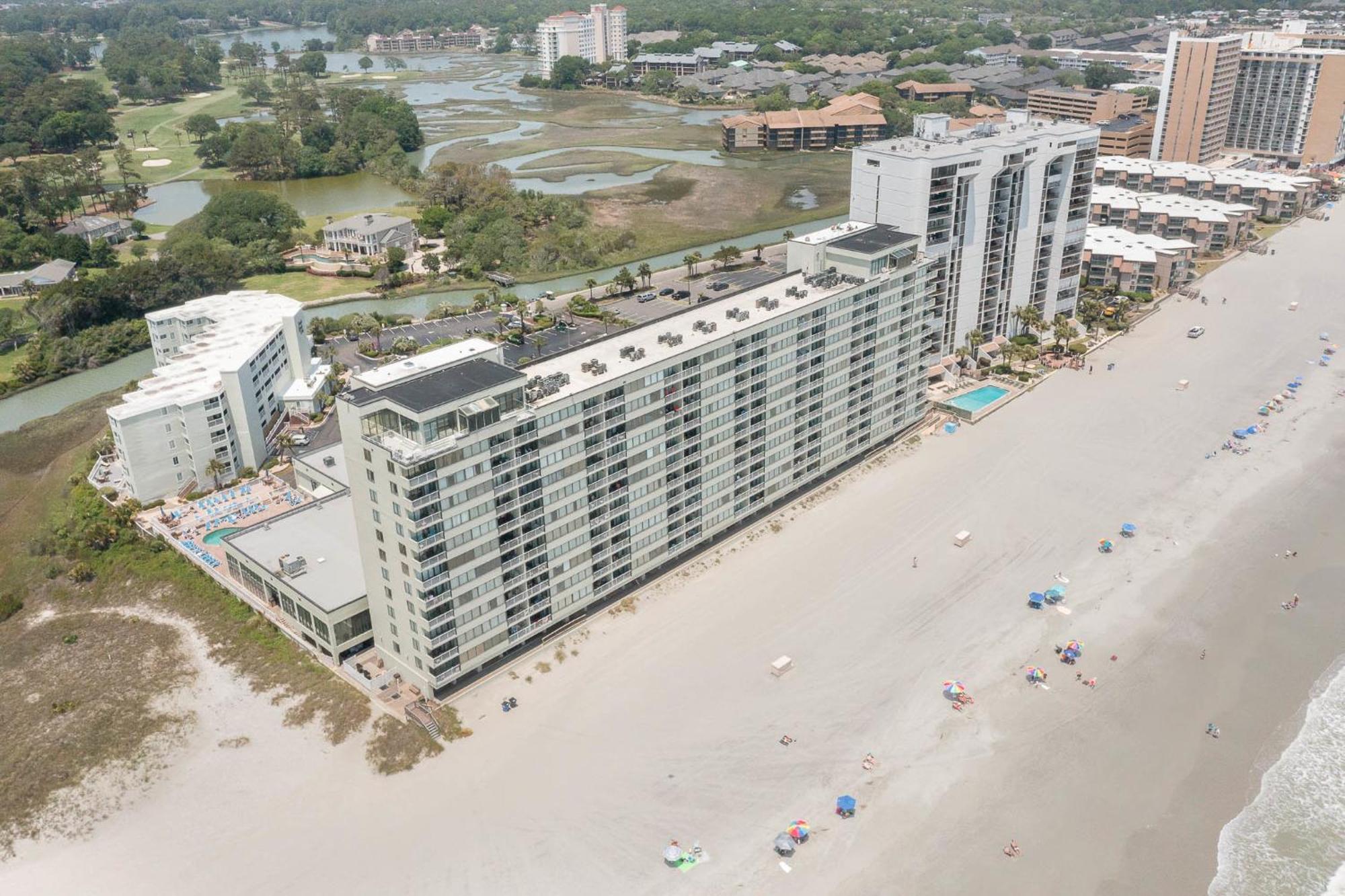 Sands Beach Club Briarcliffe Acres Eksteriør billede