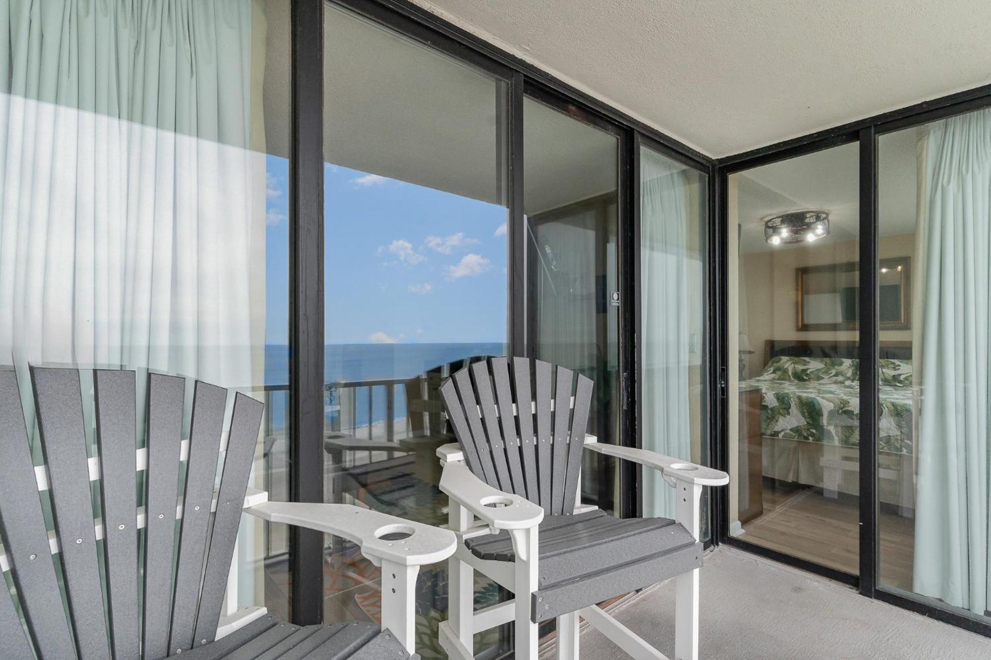 Sands Beach Club Briarcliffe Acres Eksteriør billede
